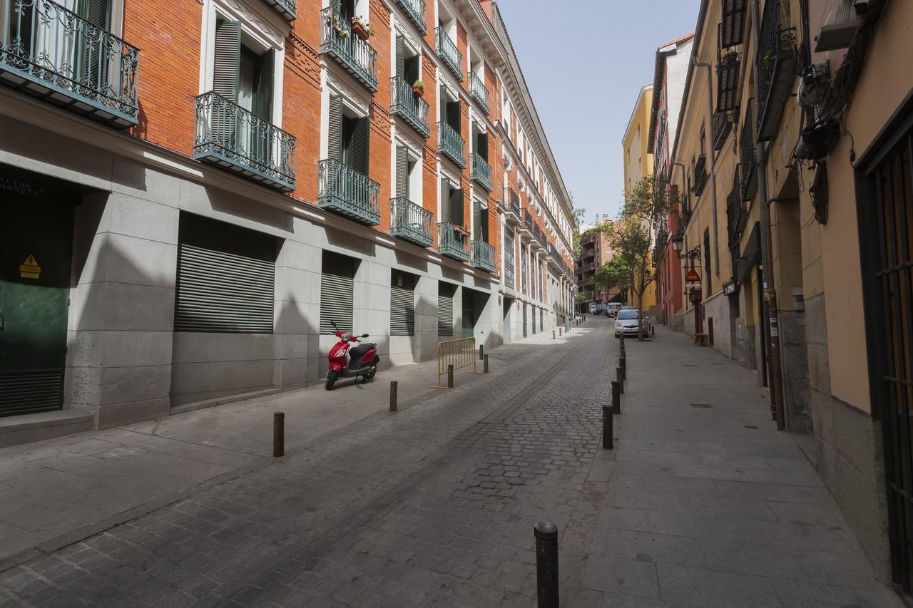Dobo Rooms Palacio Apartments مدريد المظهر الخارجي الصورة