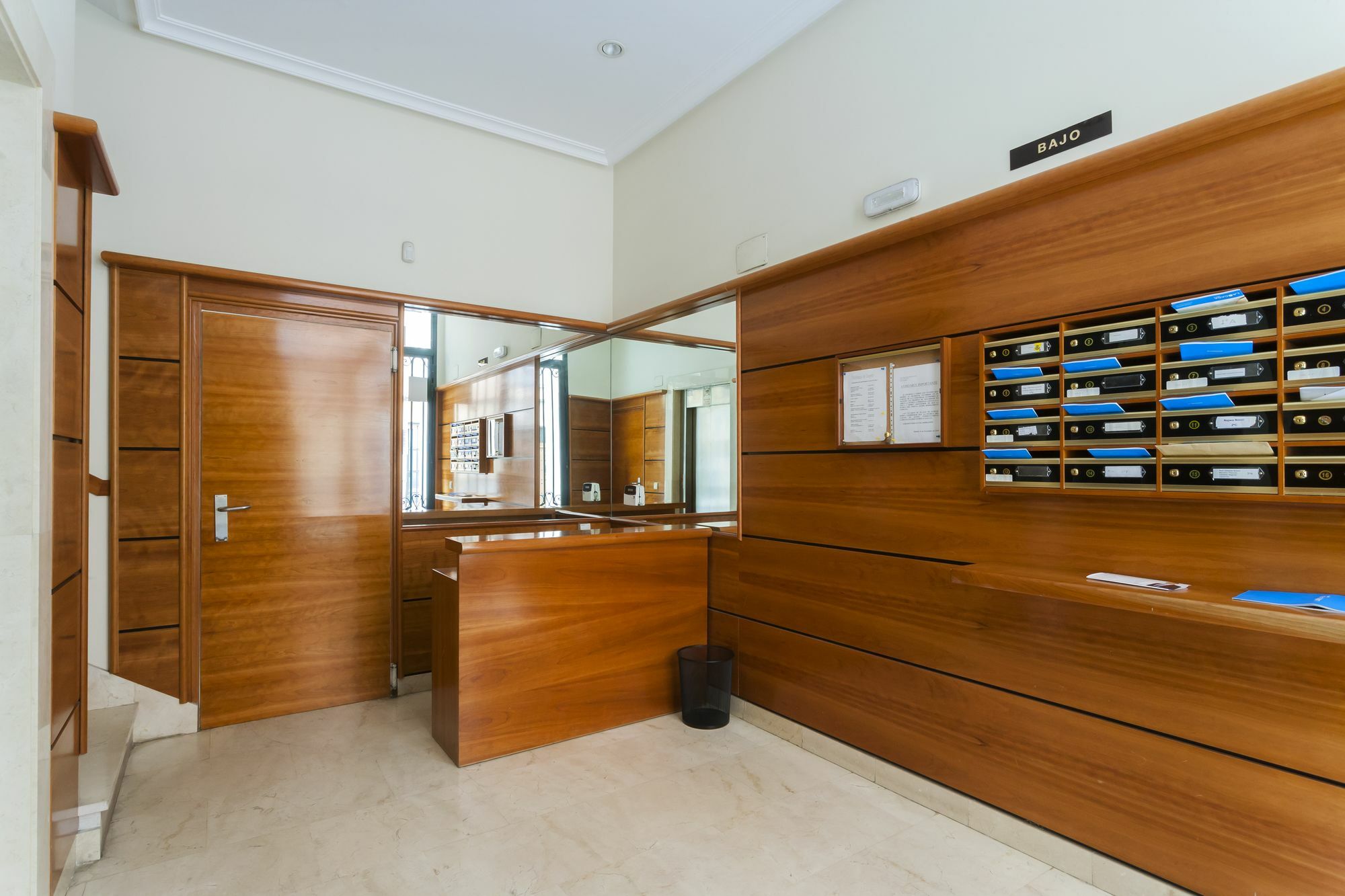 Dobo Rooms Palacio Apartments مدريد المظهر الخارجي الصورة