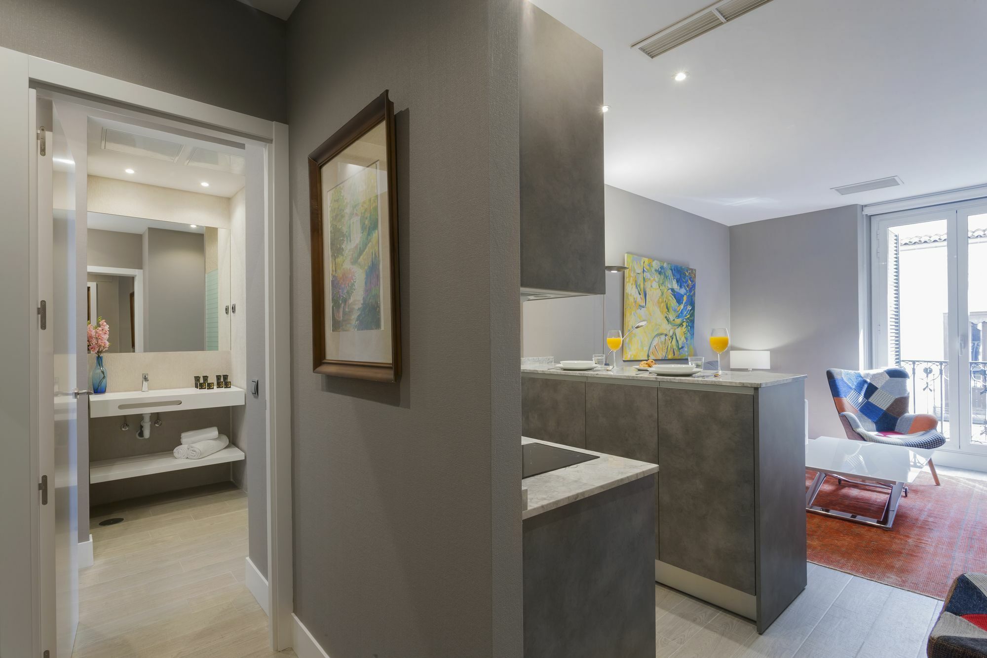 Dobo Rooms Palacio Apartments مدريد المظهر الخارجي الصورة